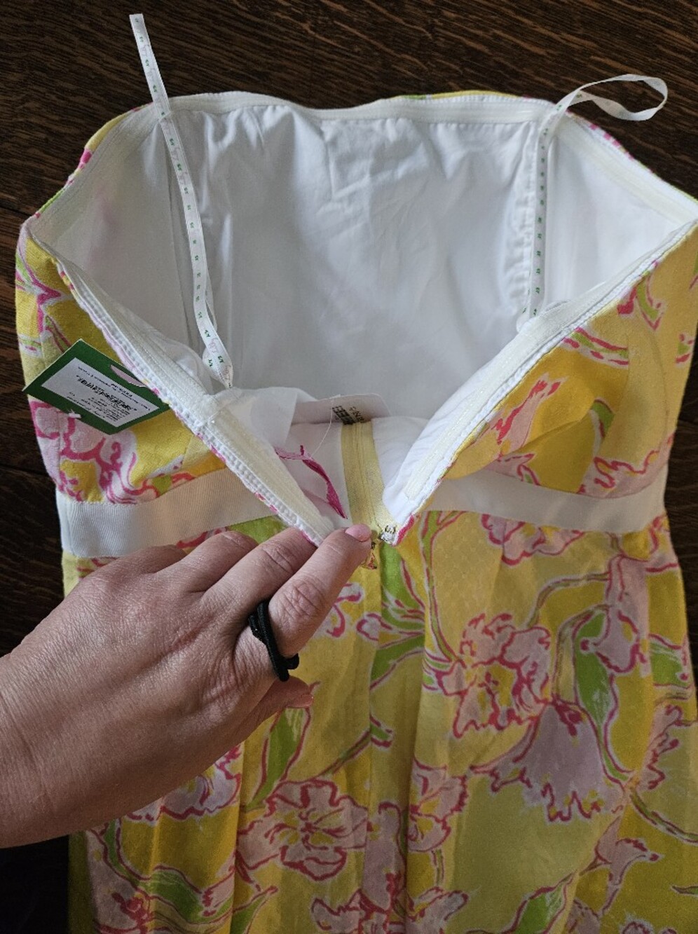 Lilly Pulitzer Amberly Dress Starfruit Day Lilly Floral Yellow Pink Size 10 NWT - Picture 10 of 11